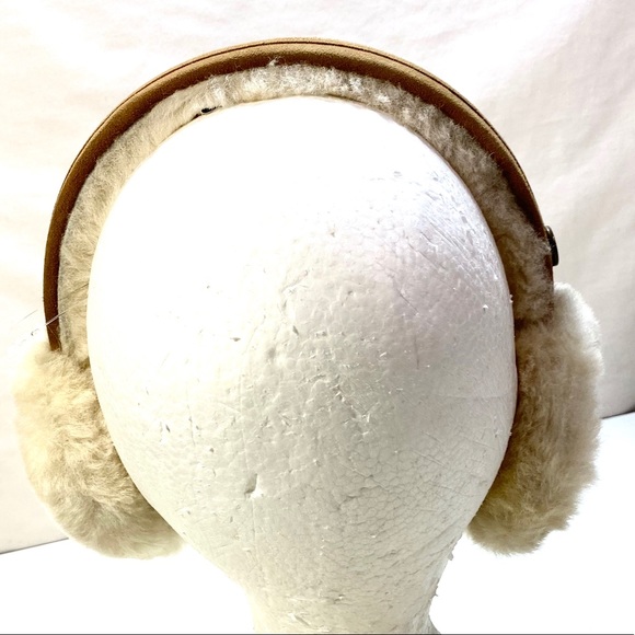 UGG Genuine Dyed Shearling Single U Earmuff main image 4